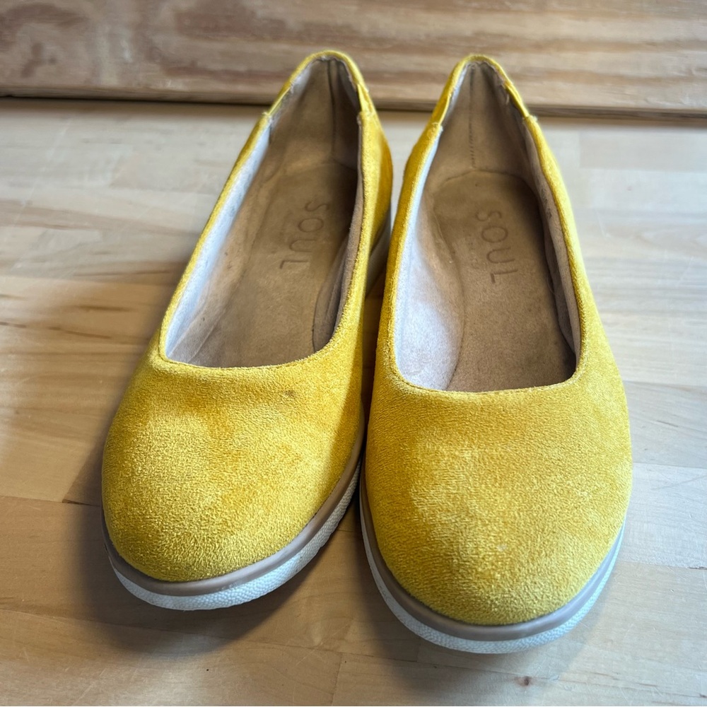 ✅SOUL Naturalizer yellow suede flats wedge slip on Size 6.5 bright idea ballet